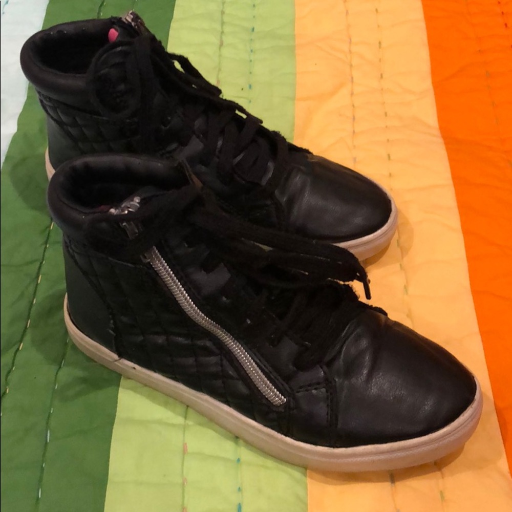 Steve Madden Decaff High-Top Sneaker
